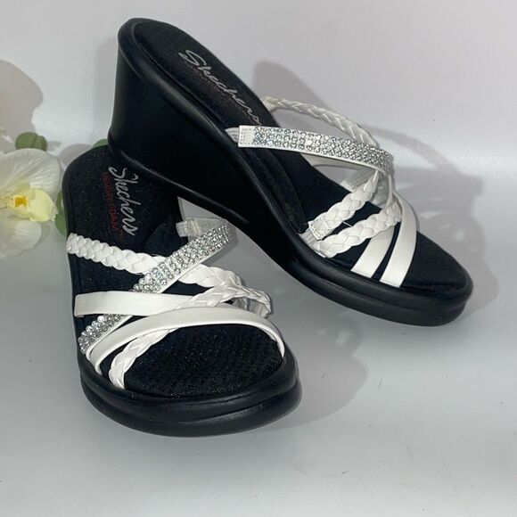 NEW Skechers Black and White Sandals with Rhinestone Straps - Picture 1 of 7